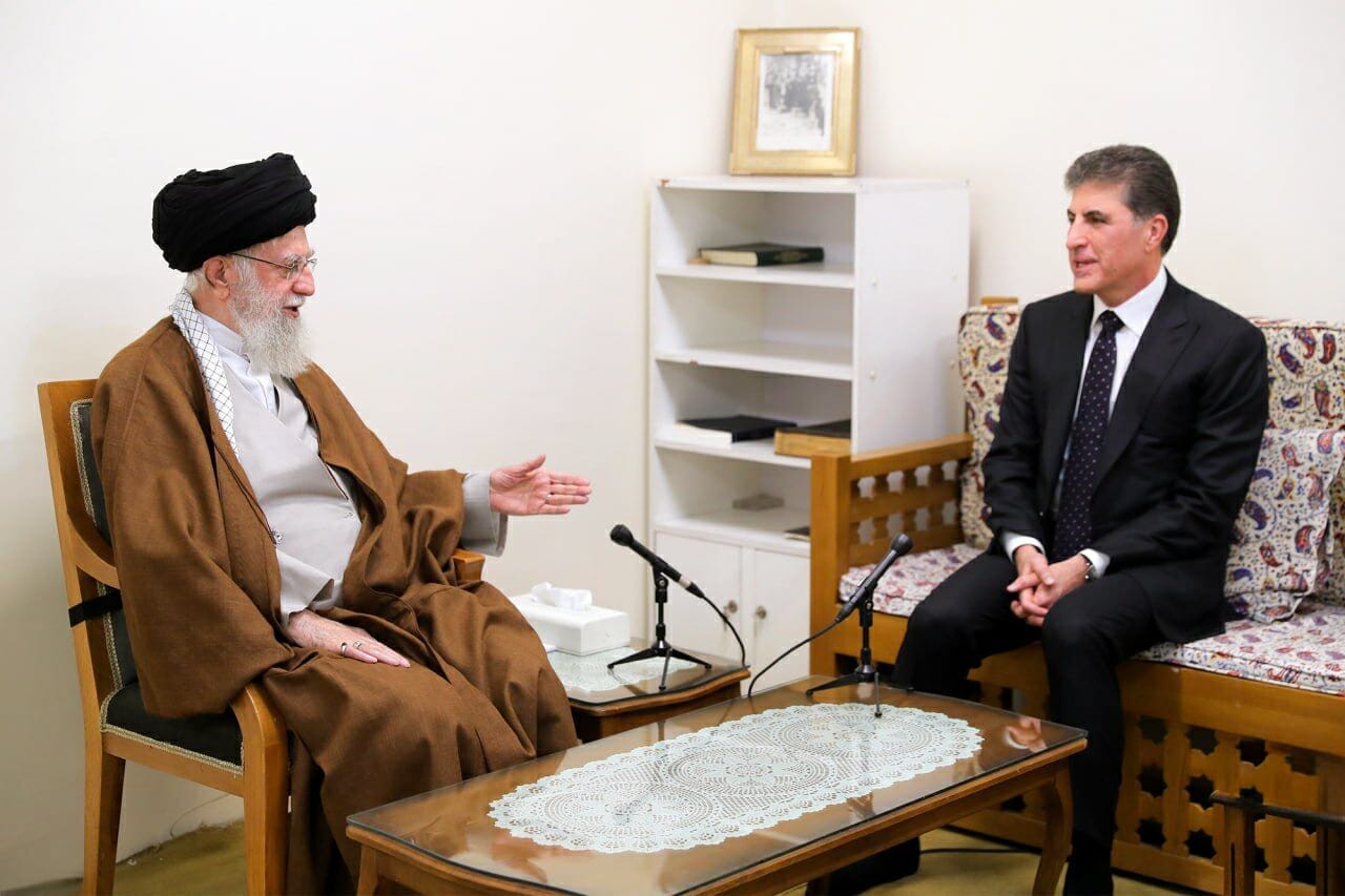 سەرۆکى هەرێمى کوردستان لەگەڵ رابەرى باڵاى کۆمارى ئیسلامیى ئێران کۆبووەوە